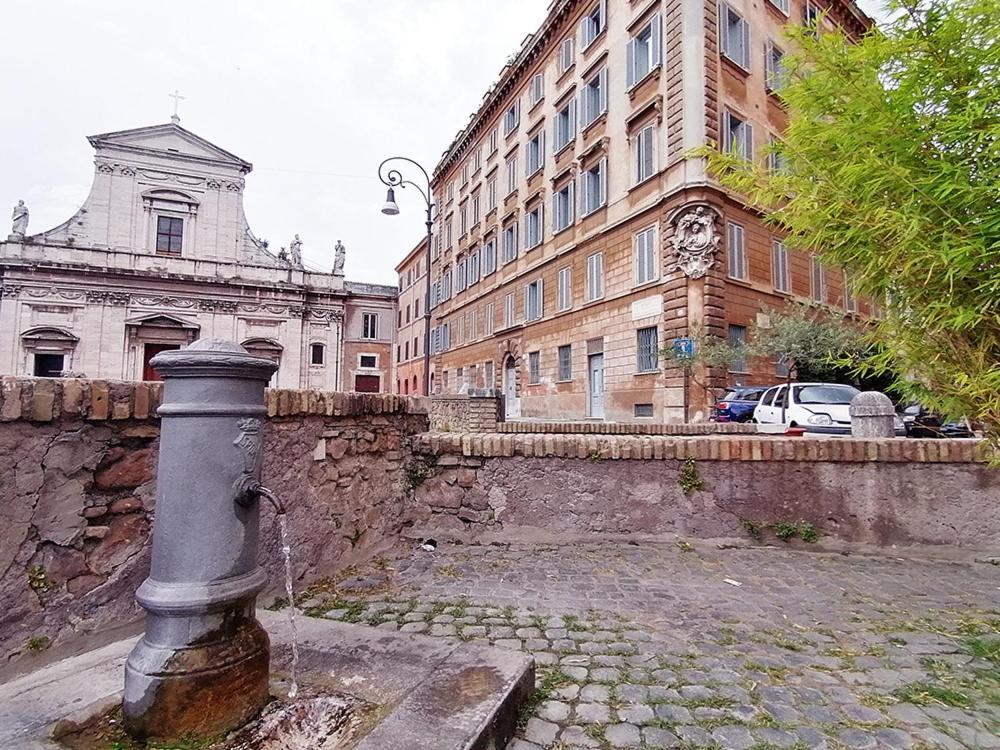 Domus Almapetra Ai Fori Imperiali Lejlighed Rom Eksteriør billede